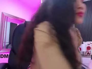 Girls: Stay up-to-date with the latest immersive cam streams gallery and try the most sensual entertainers flaunt their aroused bushes and steaming hot physiques as they lay bare and cum.