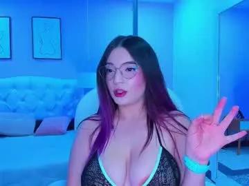 Girls: Stay up-to-date with the latest immersive cam streams gallery and try the most sensual entertainers flaunt their aroused bushes and steaming hot physiques as they lay bare and cum.