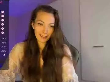Girls: Stay up-to-date with the latest immersive cam streams gallery and try the most sensual entertainers flaunt their aroused bushes and steaming hot physiques as they lay bare and cum.