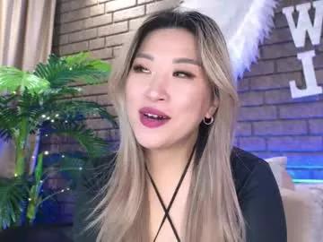 Girls: Stay up-to-date with the latest immersive cam streams gallery and try the most sensual entertainers flaunt their aroused bushes and steaming hot physiques as they lay bare and cum.