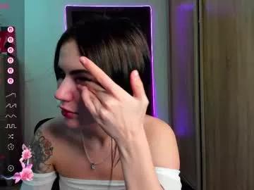 Girls: Stay up-to-date with the latest immersive cam streams gallery and try the most sensual entertainers flaunt their aroused bushes and steaming hot physiques as they lay bare and cum.