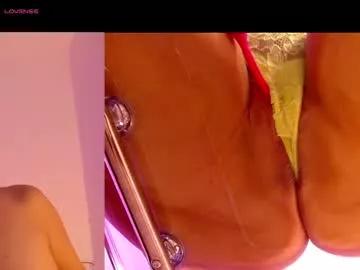 Girls: Stay up-to-date with the latest immersive cam streams gallery and try the most sensual entertainers flaunt their aroused bushes and steaming hot physiques as they lay bare and cum.
