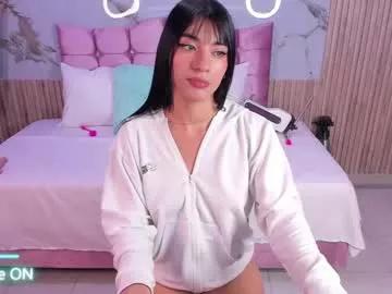 Girls: Stay up-to-date with the latest immersive cam streams gallery and try the most sensual entertainers flaunt their aroused bushes and steaming hot physiques as they lay bare and cum.