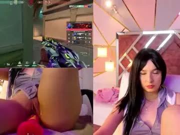 Girls: Stay up-to-date with the latest immersive cam streams gallery and try the most sensual entertainers flaunt their aroused bushes and steaming hot physiques as they lay bare and cum.