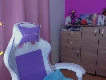 Girls: Stay up-to-date with the latest immersive cam streams gallery and try the most sensual entertainers flaunt their aroused bushes and steaming hot physiques as they lay bare and cum.