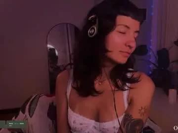 Girls: Stay up-to-date with the latest immersive cam streams gallery and try the most sensual entertainers flaunt their aroused bushes and steaming hot physiques as they lay bare and cum.