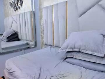 Girls: Stay up-to-date with the latest immersive cam streams gallery and try the most sensual entertainers flaunt their aroused bushes and steaming hot physiques as they lay bare and cum.