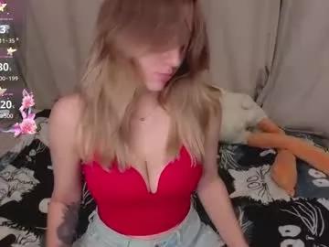 Girls: Stay up-to-date with the latest immersive cam streams gallery and try the most sensual entertainers flaunt their aroused bushes and steaming hot physiques as they lay bare and cum.