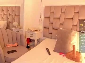 Girls: Stay up-to-date with the latest immersive cam streams gallery and try the most sensual entertainers flaunt their aroused bushes and steaming hot physiques as they lay bare and cum.
