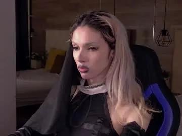 Girls: Stay up-to-date with the latest immersive cam streams gallery and try the most sensual entertainers flaunt their aroused bushes and steaming hot physiques as they lay bare and cum.