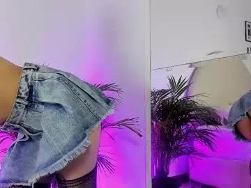 Girls: Stay up-to-date with the latest immersive cam streams gallery and try the most sensual entertainers flaunt their aroused bushes and steaming hot physiques as they lay bare and cum.