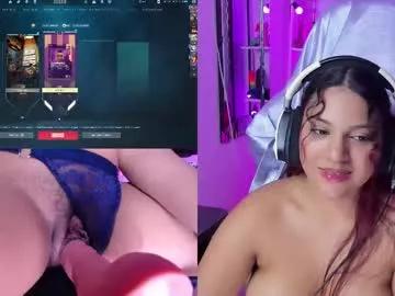 Girls: Stay up-to-date with the latest immersive cam streams gallery and try the most sensual entertainers flaunt their aroused bushes and steaming hot physiques as they lay bare and cum.