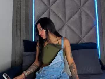 Girls: Stay up-to-date with the latest immersive cam streams gallery and try the most sensual entertainers flaunt their aroused bushes and steaming hot physiques as they lay bare and cum.
