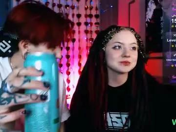 Girls: Stay up-to-date with the latest immersive cam streams gallery and try the most sensual entertainers flaunt their aroused bushes and steaming hot physiques as they lay bare and cum.