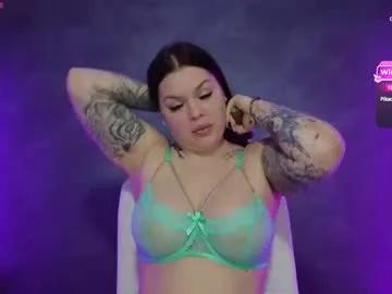 Girls: Stay up-to-date with the latest immersive cam streams gallery and try the most sensual entertainers flaunt their aroused bushes and steaming hot physiques as they lay bare and cum.