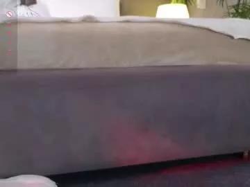 Girls: Stay up-to-date with the latest immersive cam streams gallery and try the most sensual entertainers flaunt their aroused bushes and steaming hot physiques as they lay bare and cum.