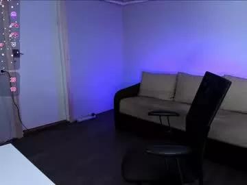 Girls: Stay up-to-date with the latest immersive cam streams gallery and try the most sensual entertainers flaunt their aroused bushes and steaming hot physiques as they lay bare and cum.