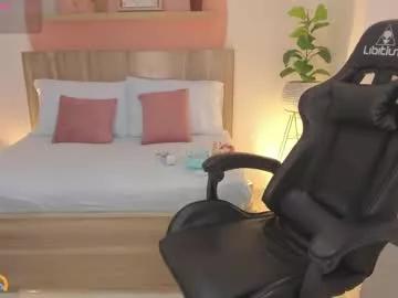 Girls: Stay up-to-date with the latest immersive cam streams gallery and try the most sensual entertainers flaunt their aroused bushes and steaming hot physiques as they lay bare and cum.