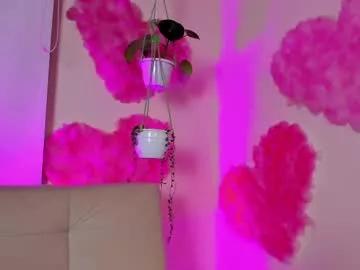 Beautiful arses and hooters just for you: check-out our randy sensual dance hosts, browse through multiple cam rooms, chat and sort your adored who will amuse your every thirst.