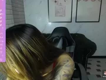 Girls: Stay up-to-date with the latest immersive cam streams gallery and try the most sensual entertainers flaunt their aroused bushes and steaming hot physiques as they lay bare and cum.
