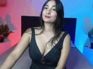 Girls: Stay up-to-date with the latest immersive cam streams gallery and try the most sensual entertainers flaunt their aroused bushes and steaming hot physiques as they lay bare and cum.