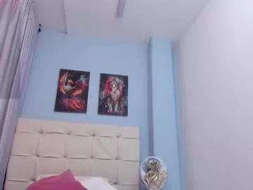 Girls: Stay up-to-date with the latest immersive cam streams gallery and try the most sensual entertainers flaunt their aroused bushes and steaming hot physiques as they lay bare and cum.