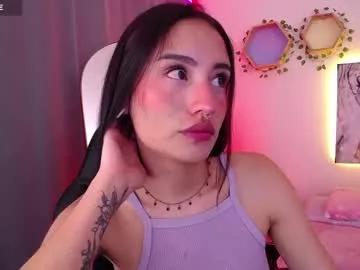 Girls: Stay up-to-date with the latest immersive cam streams gallery and try the most sensual entertainers flaunt their aroused bushes and steaming hot physiques as they lay bare and cum.