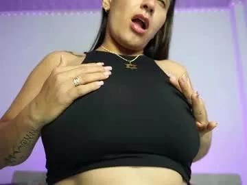 Girls: Stay up-to-date with the latest immersive cam streams gallery and try the most sensual entertainers flaunt their aroused bushes and steaming hot physiques as they lay bare and cum.