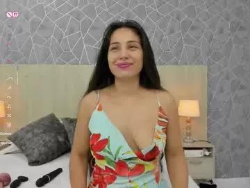 Girls: Stay up-to-date with the latest immersive cam streams gallery and try the most sensual entertainers flaunt their aroused bushes and steaming hot physiques as they lay bare and cum.