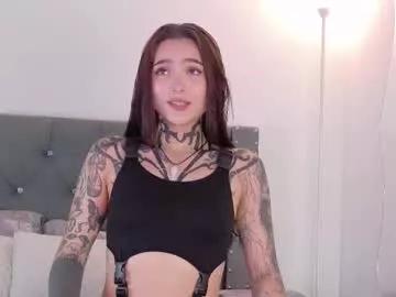 Girls: Stay up-to-date with the latest immersive cam streams gallery and try the most sensual entertainers flaunt their aroused bushes and steaming hot physiques as they lay bare and cum.