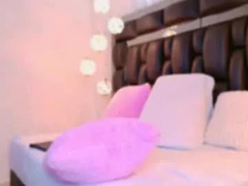 Girls: Stay up-to-date with the latest immersive cam streams gallery and try the most sensual entertainers flaunt their aroused bushes and steaming hot physiques as they lay bare and cum.