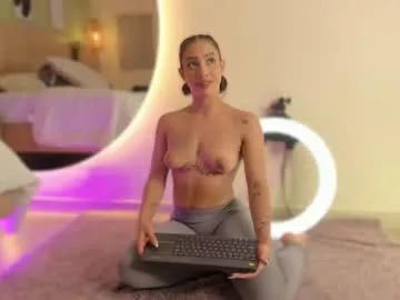 Girls: Stay up-to-date with the latest immersive cam streams gallery and try the most sensual entertainers flaunt their aroused bushes and steaming hot physiques as they lay bare and cum.