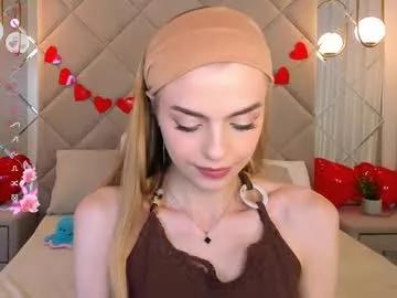 Girls: Stay up-to-date with the latest immersive cam streams gallery and try the most sensual entertainers flaunt their aroused bushes and steaming hot physiques as they lay bare and cum.