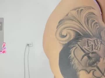 Girls: Stay up-to-date with the latest immersive cam streams gallery and try the most sensual entertainers flaunt their aroused bushes and steaming hot physiques as they lay bare and cum.