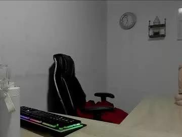 Girls: Stay up-to-date with the latest immersive cam streams gallery and try the most sensual entertainers flaunt their aroused bushes and steaming hot physiques as they lay bare and cum.
