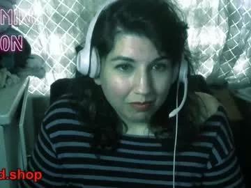 Girls: Stay up-to-date with the latest immersive cam streams gallery and try the most sensual entertainers flaunt their aroused bushes and steaming hot physiques as they lay bare and cum.