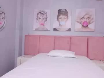 Girls: Stay up-to-date with the latest immersive cam streams gallery and try the most sensual entertainers flaunt their aroused bushes and steaming hot physiques as they lay bare and cum.