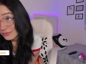 Girls: Stay up-to-date with the latest immersive cam streams gallery and try the most sensual entertainers flaunt their aroused bushes and steaming hot physiques as they lay bare and cum.