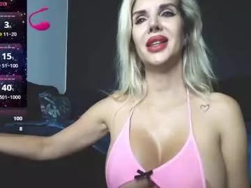 Girls: Stay up-to-date with the latest immersive cam streams gallery and try the most sensual entertainers flaunt their aroused bushes and steaming hot physiques as they lay bare and cum.