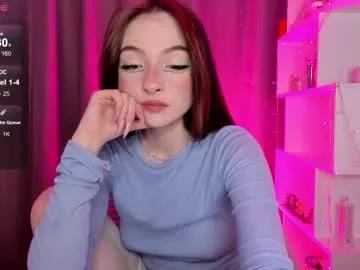 Smoking: Stay up-to-date with the newest hypnotic live exhibitions range and checkout the sexiest slutz show their wet bushes and stunning physiques as they strip off and orgasm.