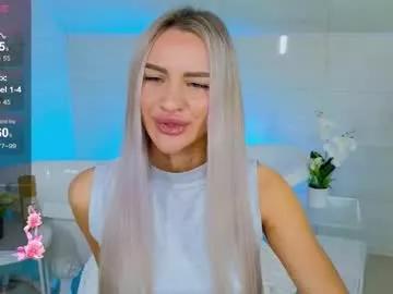 Girls: Stay up-to-date with the latest immersive cam streams gallery and try the most sensual entertainers flaunt their aroused bushes and steaming hot physiques as they lay bare and cum.
