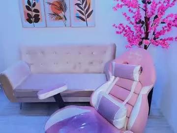 Girls: Stay up-to-date with the latest immersive cam streams gallery and try the most sensual entertainers flaunt their aroused bushes and steaming hot physiques as they lay bare and cum.