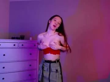 Girls: Stay up-to-date with the latest immersive cam streams gallery and try the most sensual entertainers flaunt their aroused bushes and steaming hot physiques as they lay bare and cum.