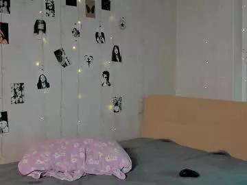 silvermoonari from Chaturbate is Freechat