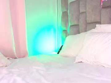 Girls: Stay up-to-date with the latest immersive cam streams gallery and try the most sensual entertainers flaunt their aroused bushes and steaming hot physiques as they lay bare and cum.