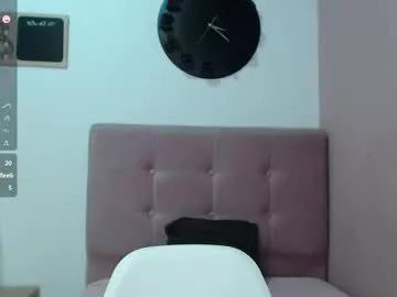 Girls: Stay up-to-date with the latest immersive cam streams gallery and try the most sensual entertainers flaunt their aroused bushes and steaming hot physiques as they lay bare and cum.