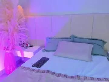 Girls: Stay up-to-date with the latest immersive cam streams gallery and try the most sensual entertainers flaunt their aroused bushes and steaming hot physiques as they lay bare and cum.