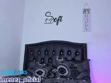 Girls: Stay up-to-date with the latest immersive cam streams gallery and try the most sensual entertainers flaunt their aroused bushes and steaming hot physiques as they lay bare and cum.