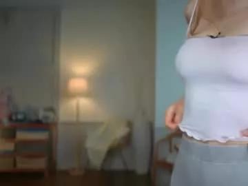 Girls: Stay up-to-date with the latest immersive cam streams gallery and try the most sensual entertainers flaunt their aroused bushes and steaming hot physiques as they lay bare and cum.
