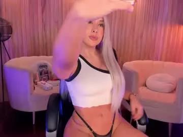 Girls: Stay up-to-date with the latest immersive cam streams gallery and try the most sensual entertainers flaunt their aroused bushes and steaming hot physiques as they lay bare and cum.
